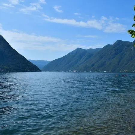 Semesterbostad Rocks Colonno